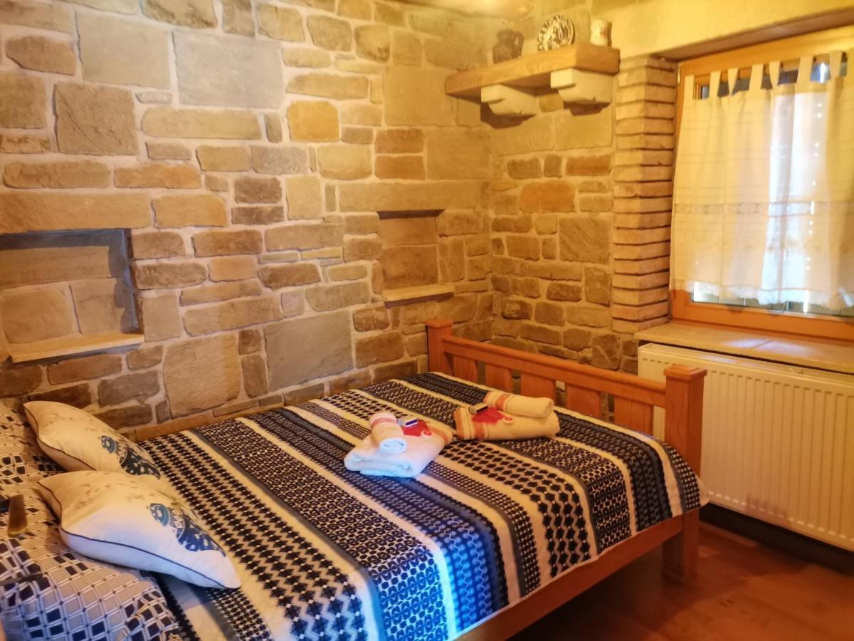 Cabana Casa De Piatra, De La Mara Deseşti 외부 사진