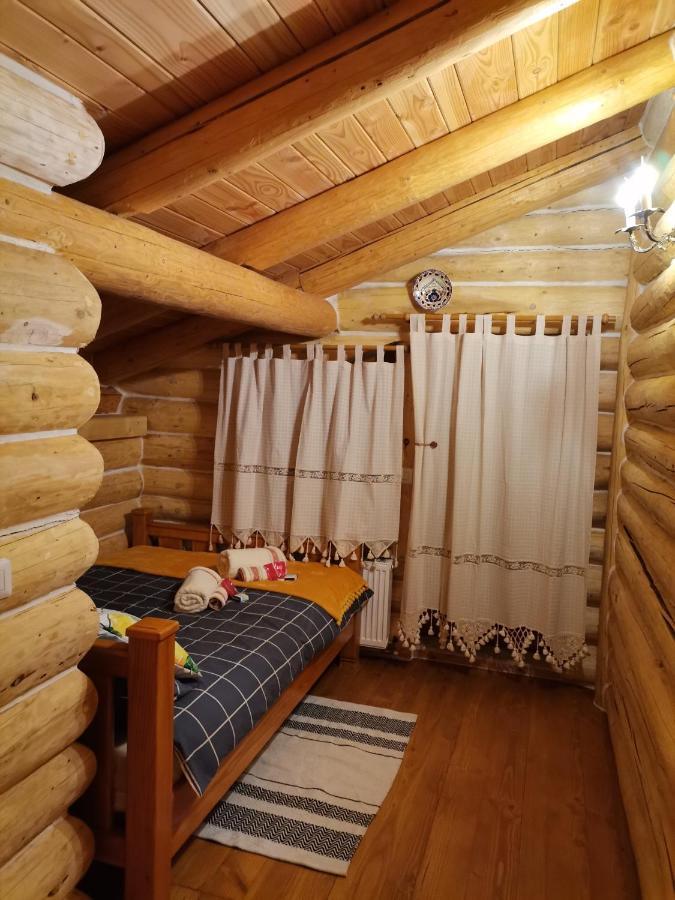 Cabana Casa De Piatra, De La Mara Deseşti 외부 사진