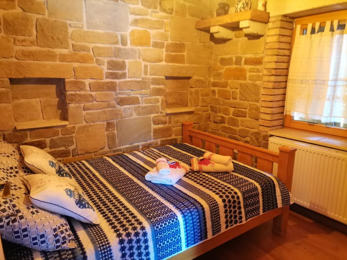 Cabana Casa De Piatra, De La Mara Deseşti 외부 사진
