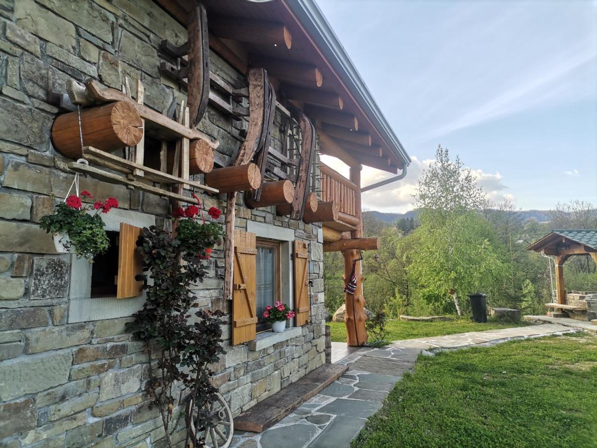 Cabana Casa De Piatra, De La Mara Deseşti 외부 사진