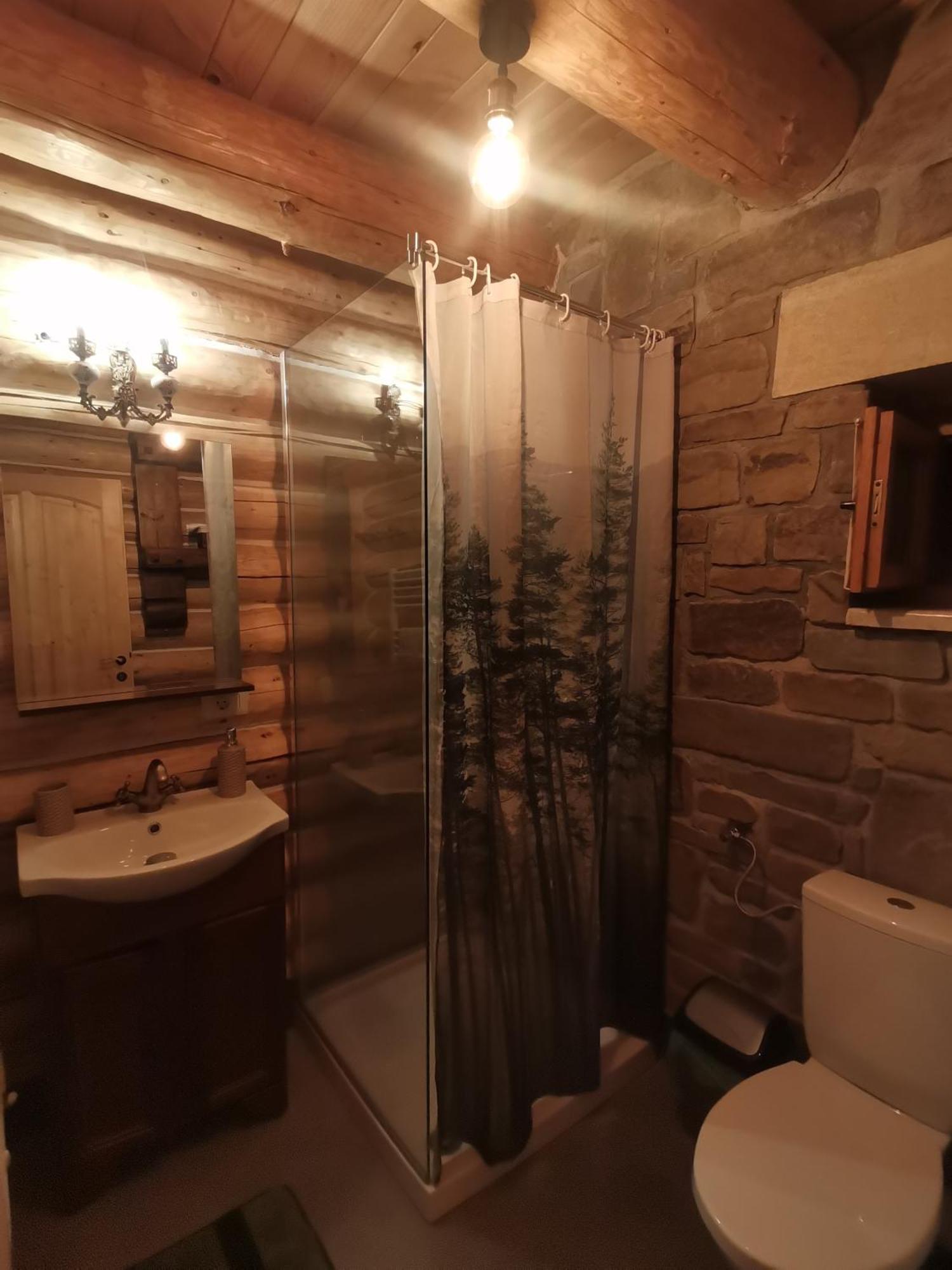 Cabana Casa De Piatra, De La Mara Deseşti 외부 사진